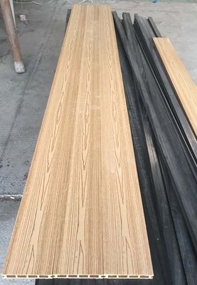 Komercyjne wodoodporne pokrycie kompozytowe WPC z konstrukcją pustą