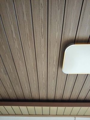 Komercyjne wodoodporne pokrycie kompozytowe WPC z konstrukcją pustą