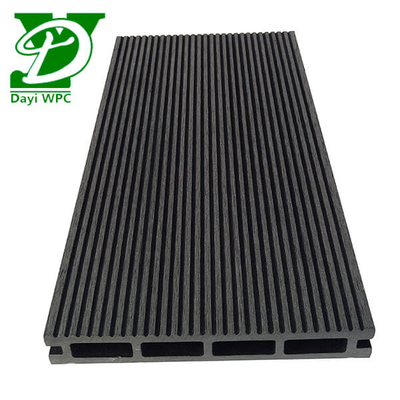 Naturalny kolor drewna plastikowego kompozytu Decking zewnętrzny wilgoć